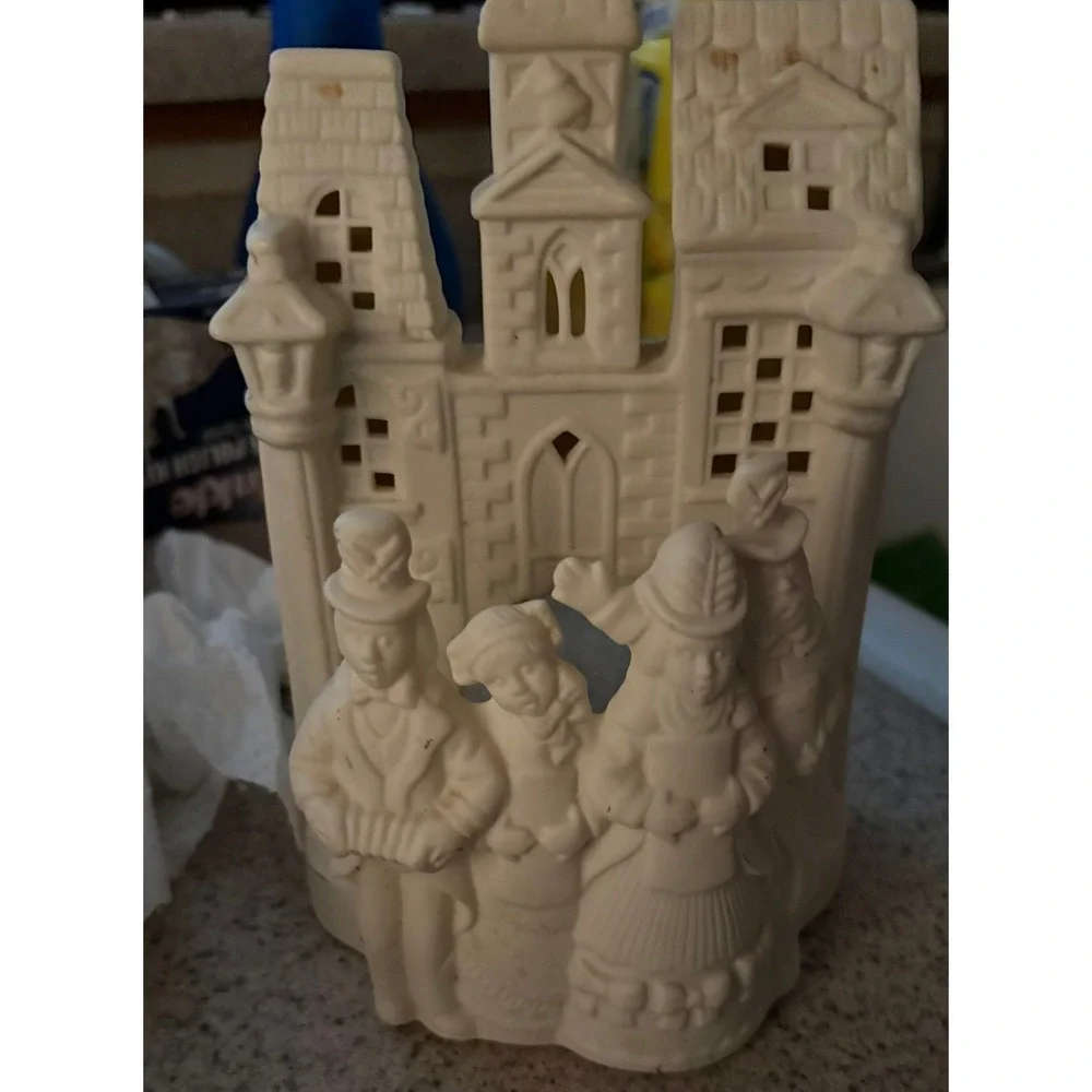 Party Lite White Ceramic Christmas Village Tea Light Holder Victorian Carolers